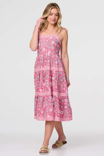 Izabel London – Floral Sleeveless Tiered Sun Dress